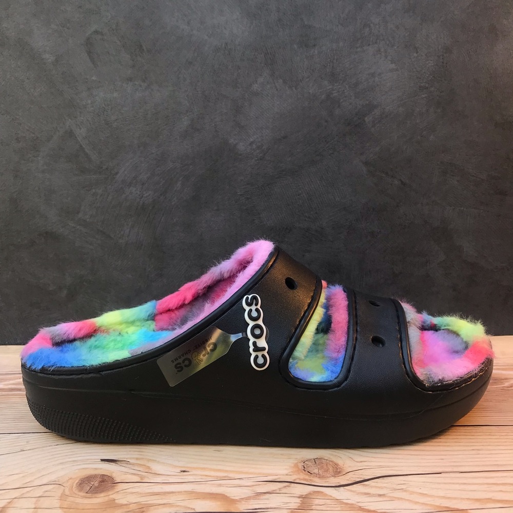 Crocs Classic Cozy Spray Dye Sandal - Size 10 Men / 12 Women